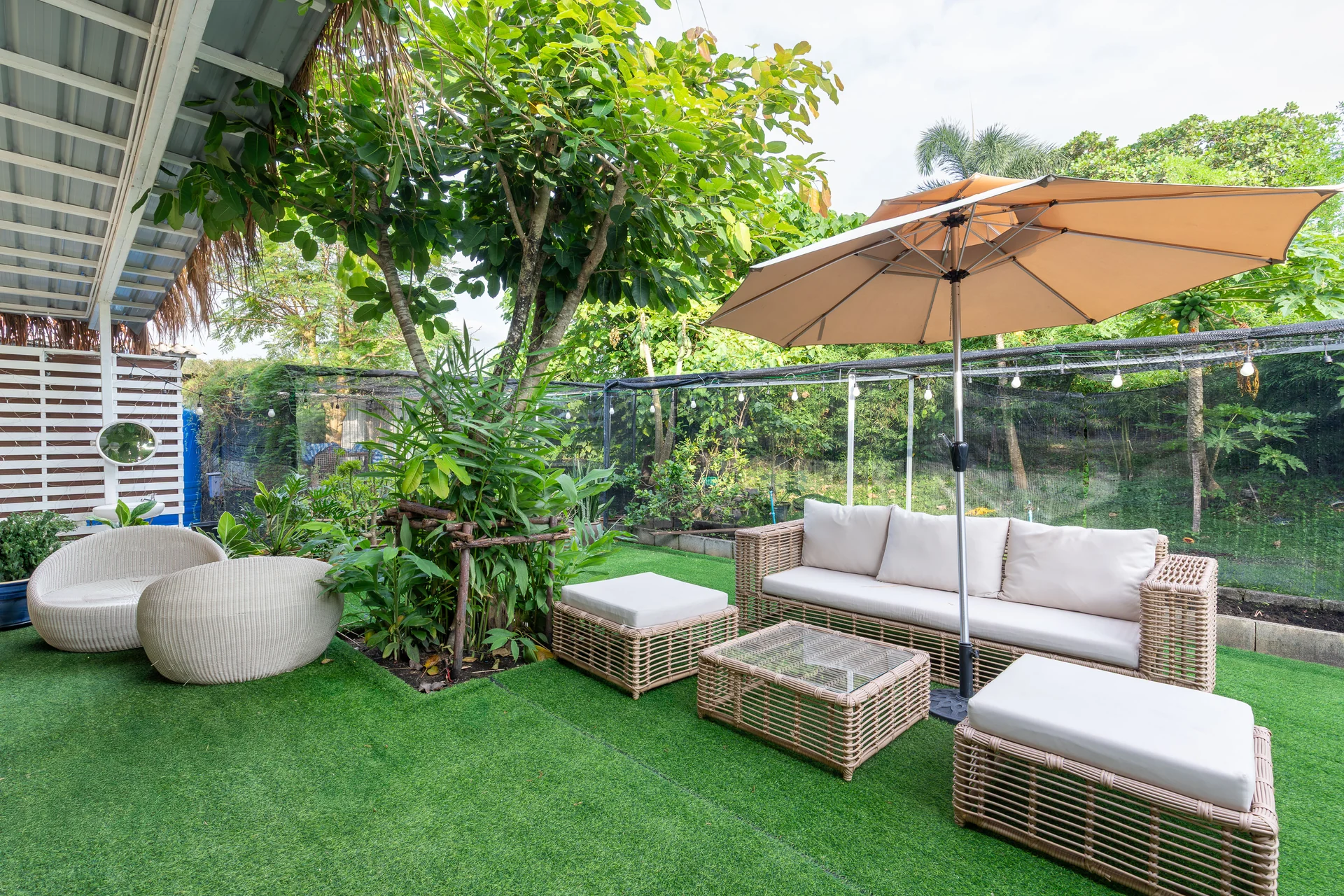 Garden lounge
